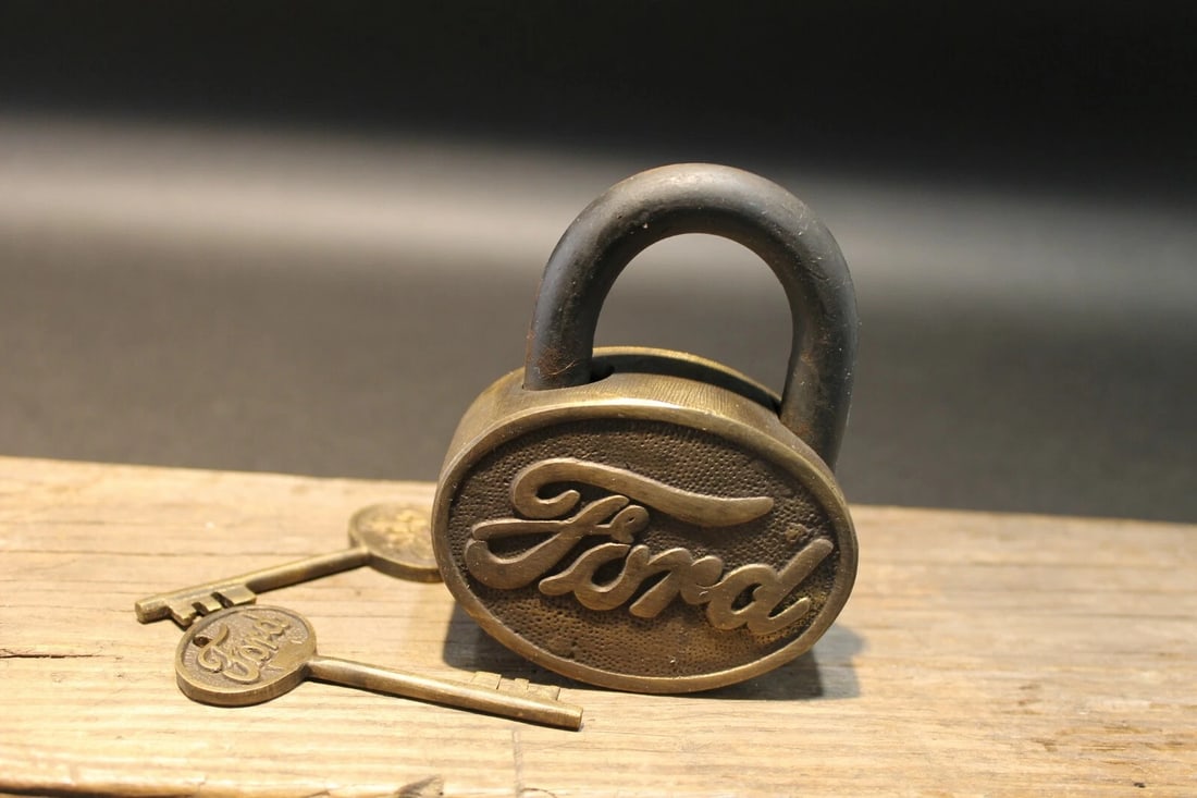 Brass & Iron Trunk Chest Box Ford Lock Padlock - 5