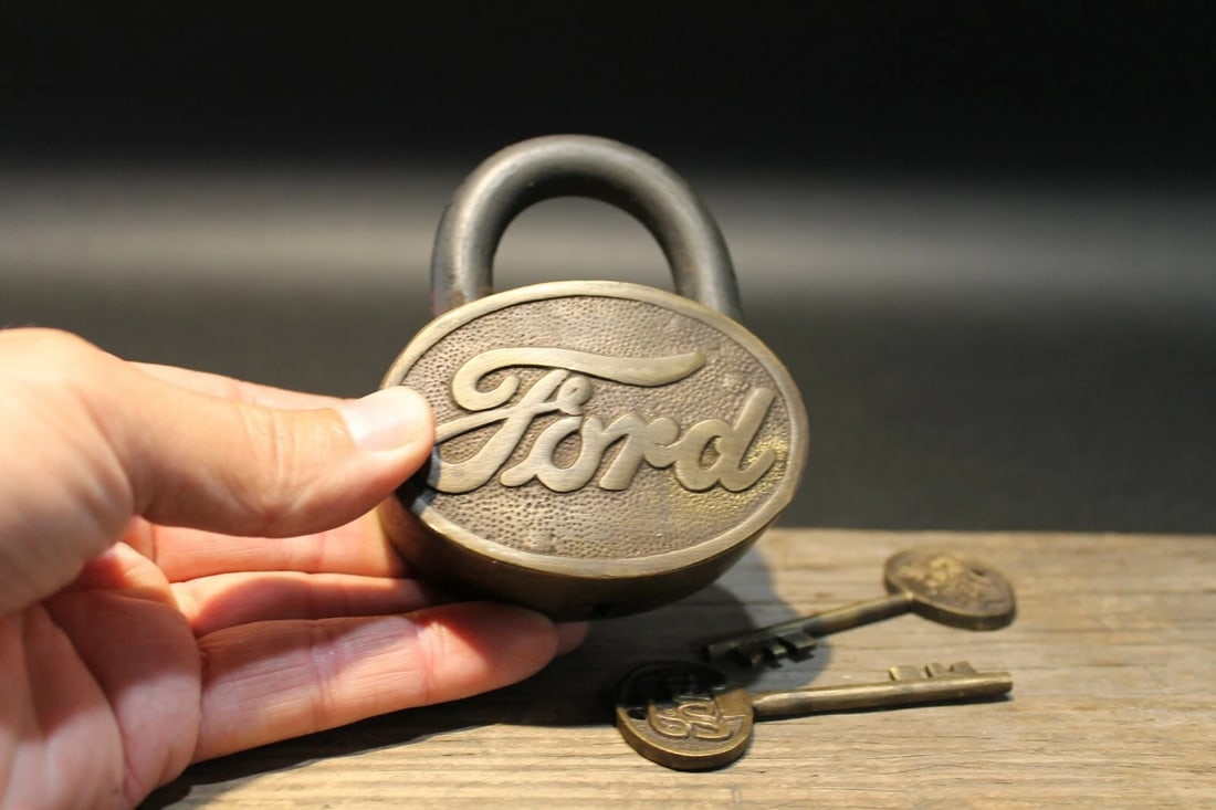 Brass & Iron Trunk Chest Box Ford Lock Padlock - 8