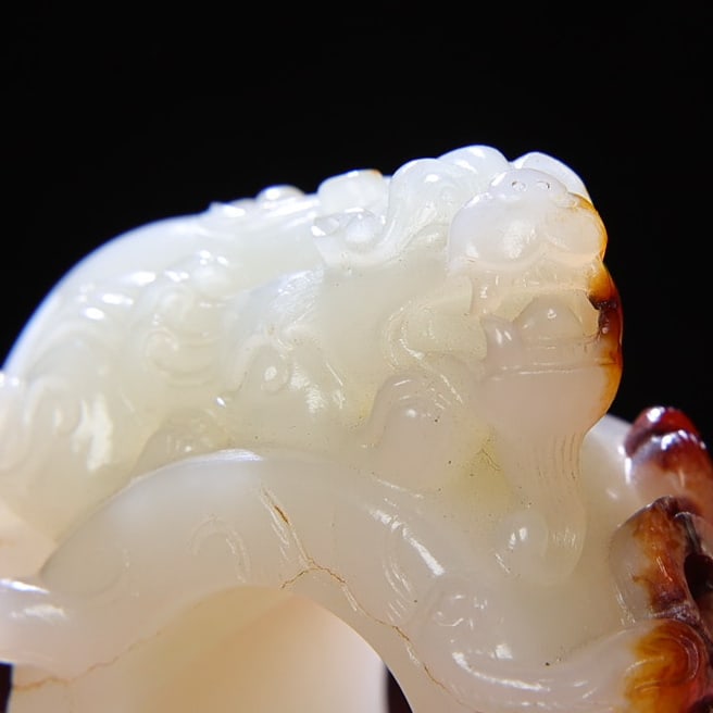 Inside Diameter 23mm Hetian Jade Hand Carved Chi Dragon Thumb Ring - 2