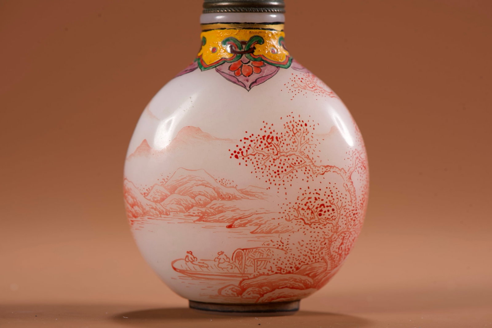 Peking Glass Mountain River Scene Design Snuff Bottle - 3