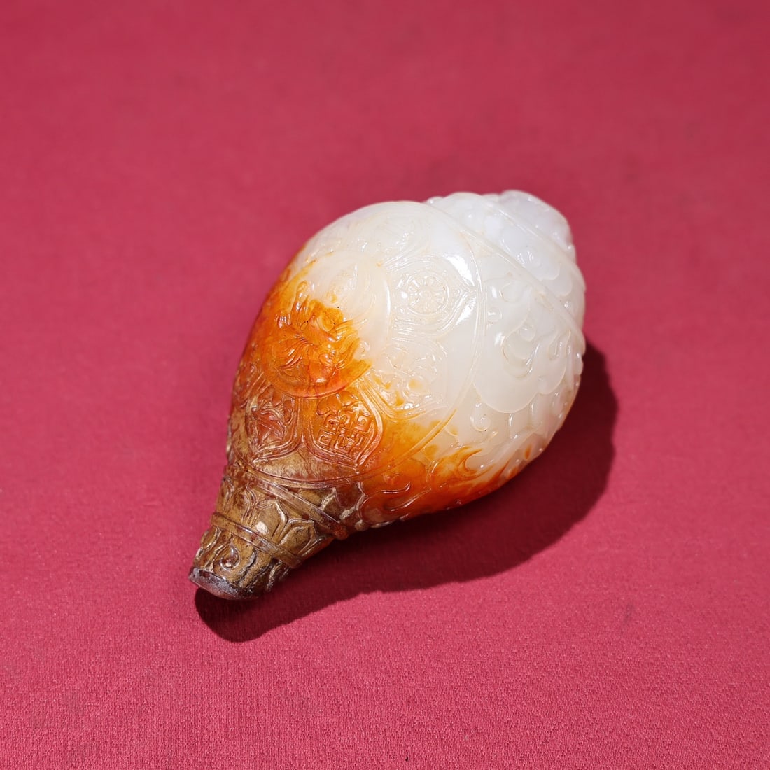 Old Hetian Jade Conch Buddha Statue - 5