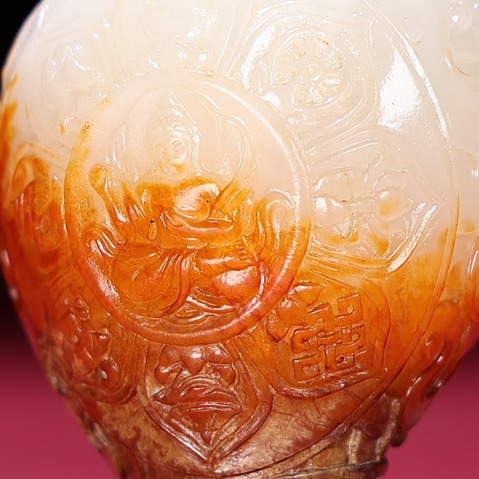 Old Hetian Jade Conch Buddha Statue - 6