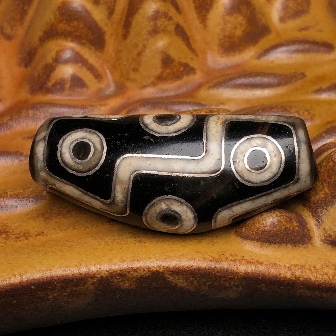 Old Tibetan Nine Eyes DZI Agate Inlay Silver Wire Pendant - 3