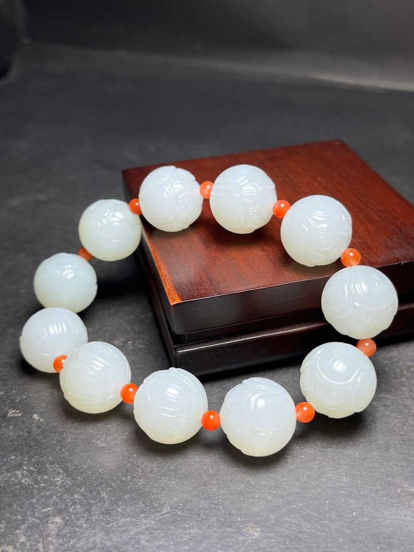 18mm Hetian Jade Hand Carved Lotus Bracelet - 5