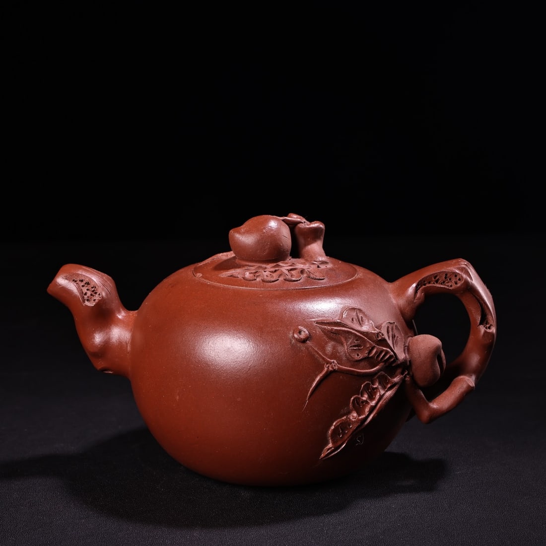 Chinese Yixing Zisha Clay Peach Teapot w Artist Signed (1 of 12)