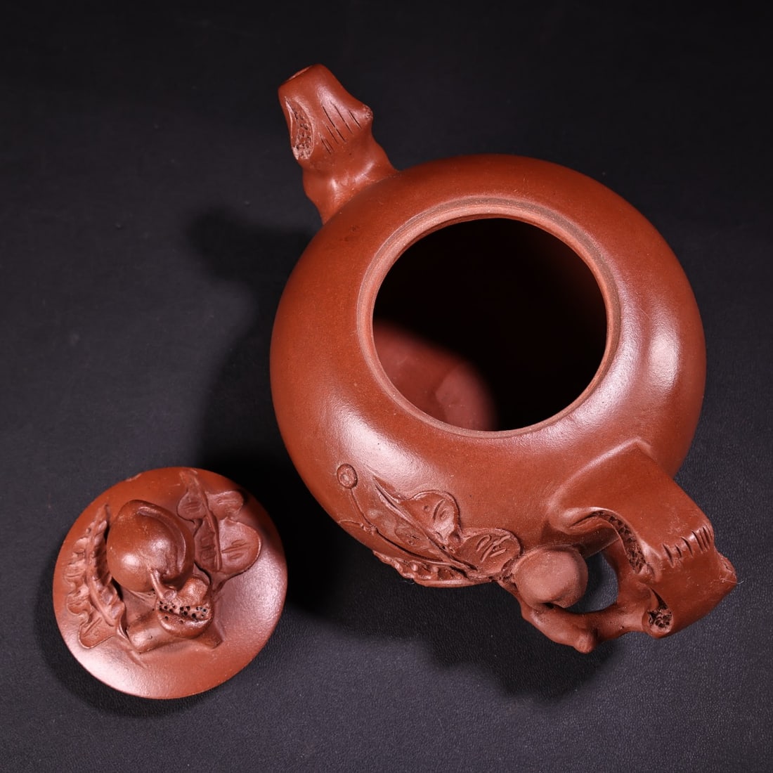 Chinese Yixing Zisha Clay Peach Teapot w Artist Signed - 5