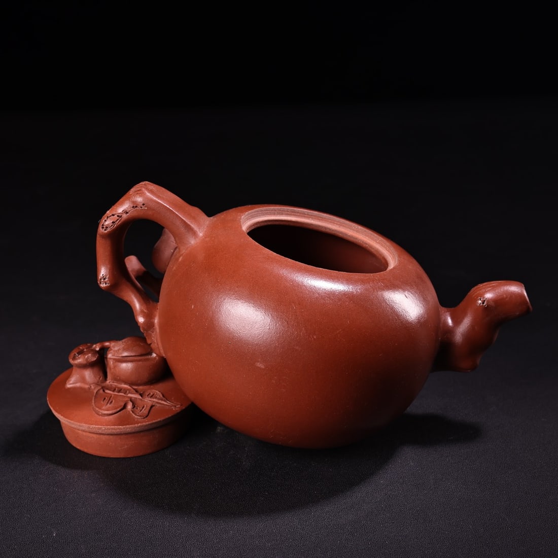 Chinese Yixing Zisha Clay Peach Teapot w Artist Signed - 7