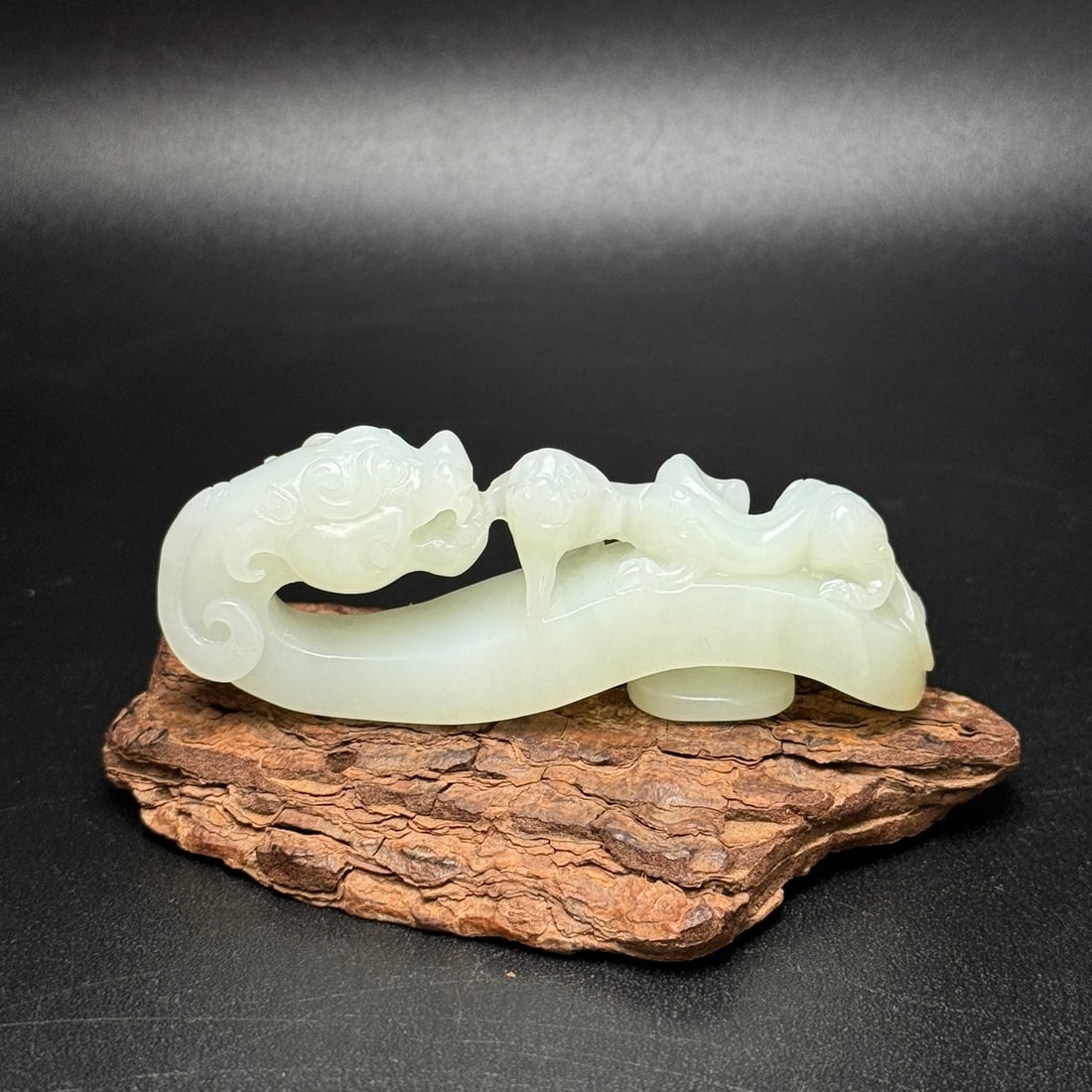 Hetian Jade Hand Carved Dragon Head Belt Buckle - 2