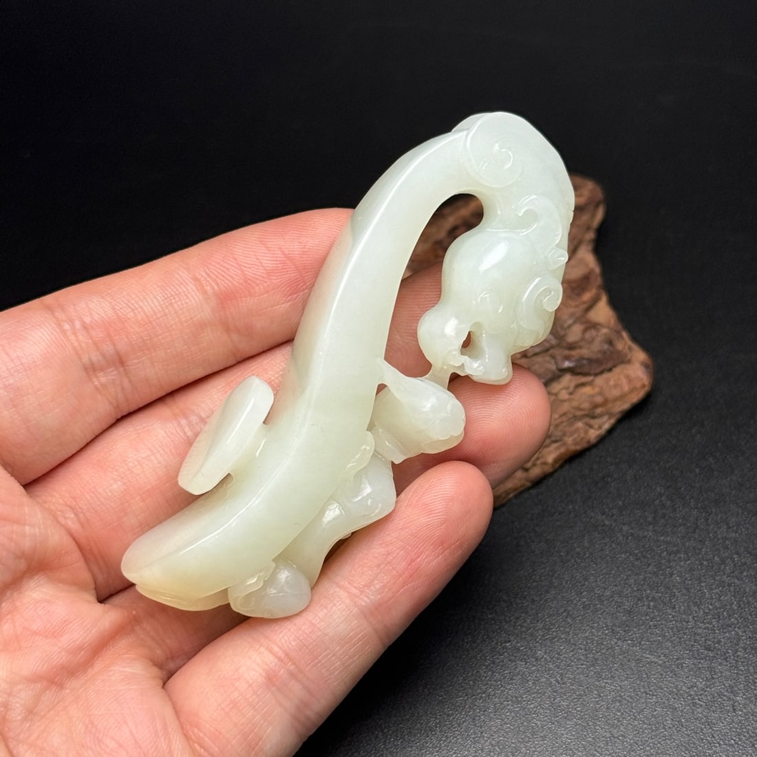 Hetian Jade Hand Carved Dragon Head Belt Buckle - 3