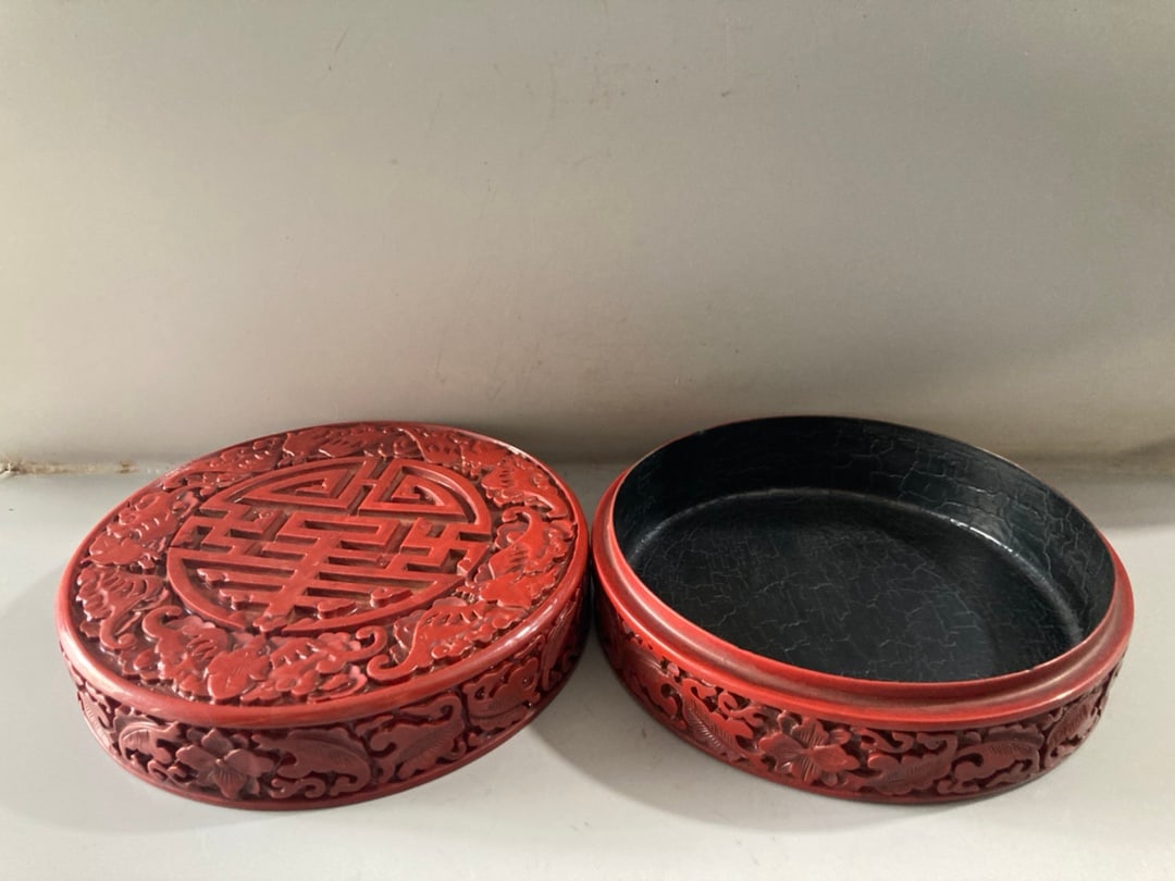 Old Red Lacquerware Jewelry Box (1 of 9)