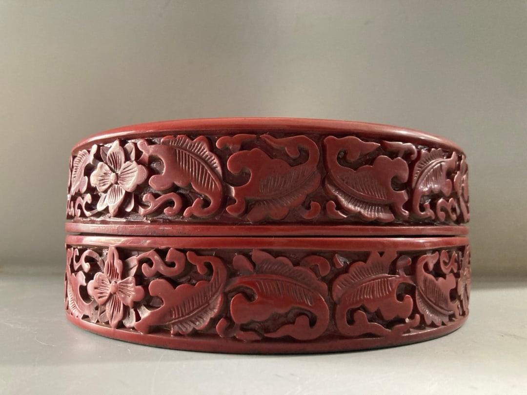 Old Red Lacquerware Jewelry Box - 5