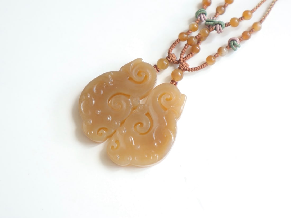 A Pair Hetian Jade Dragon Phoenix Pendant - 2