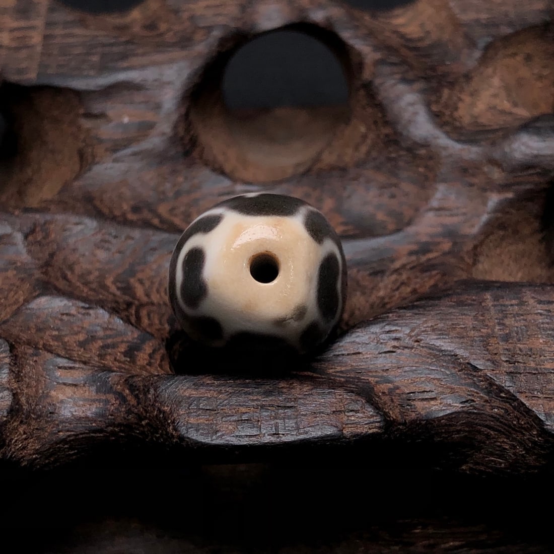 Old Tibetan DZI Agate Pendant - 5