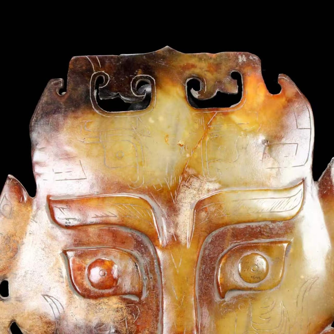 Vintage Hetian Jade Face Mask Statue - 3
