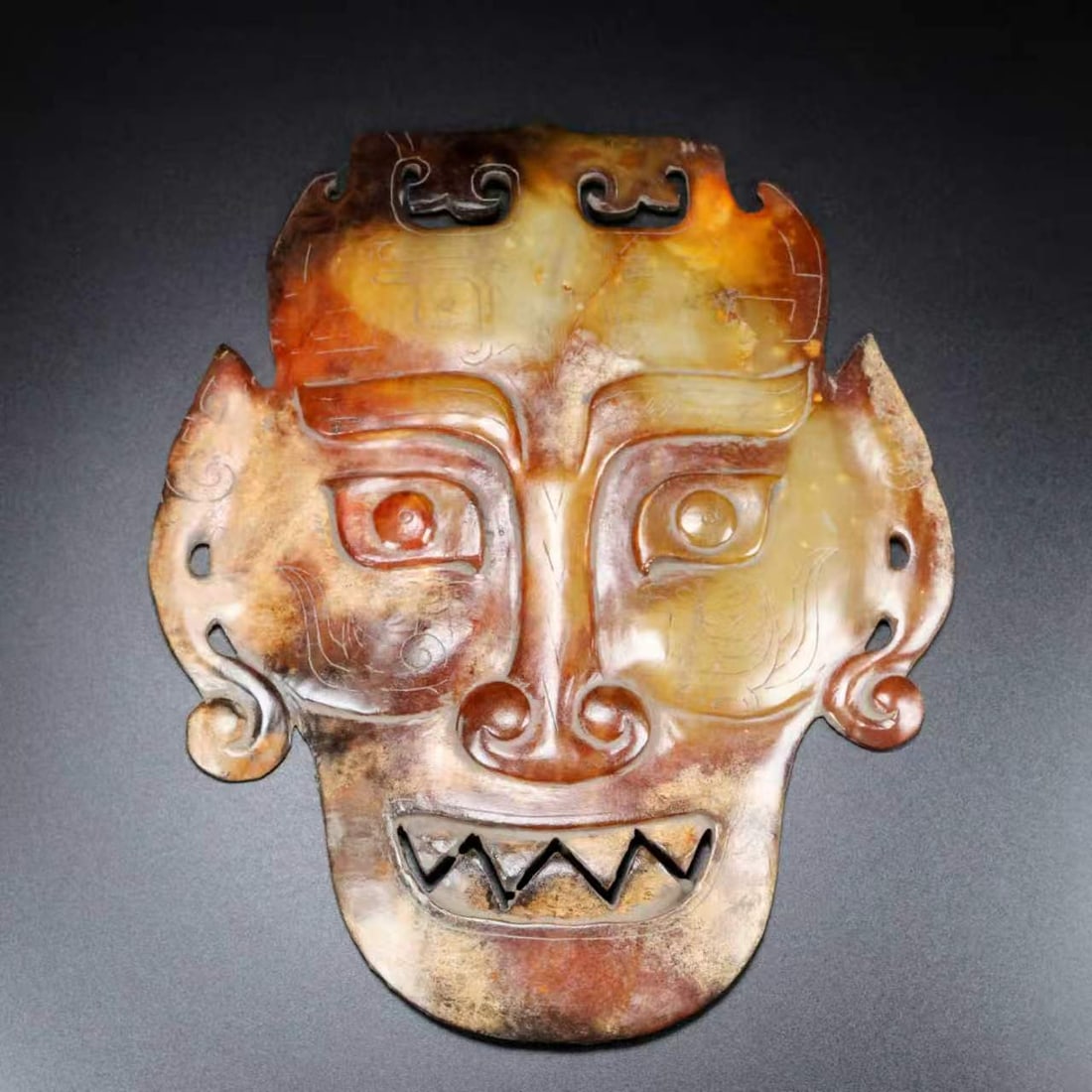 Vintage Hetian Jade Face Mask Statue - 8