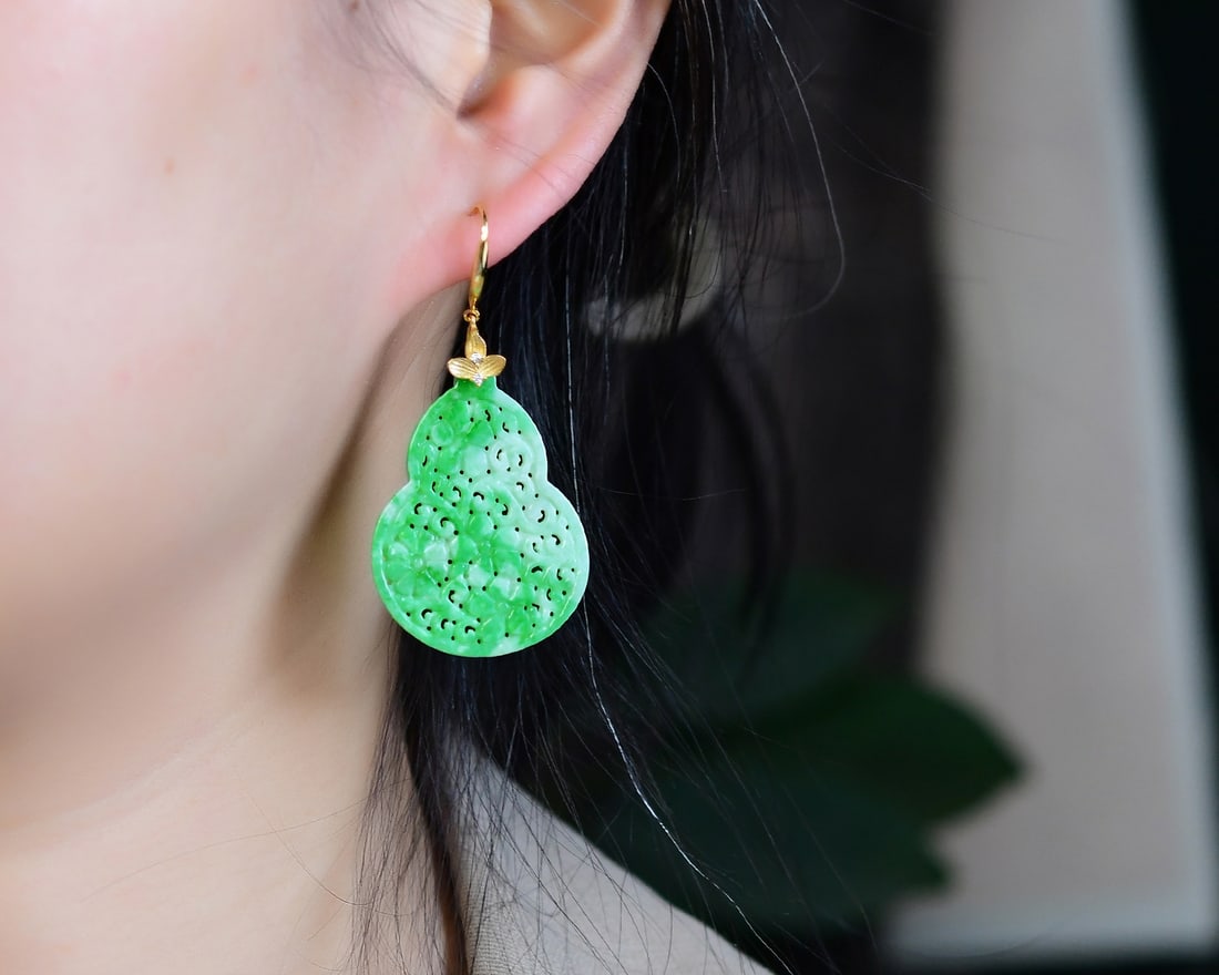 A Pair Silver Inlay Green Jadeite Gourd Earrings - 6