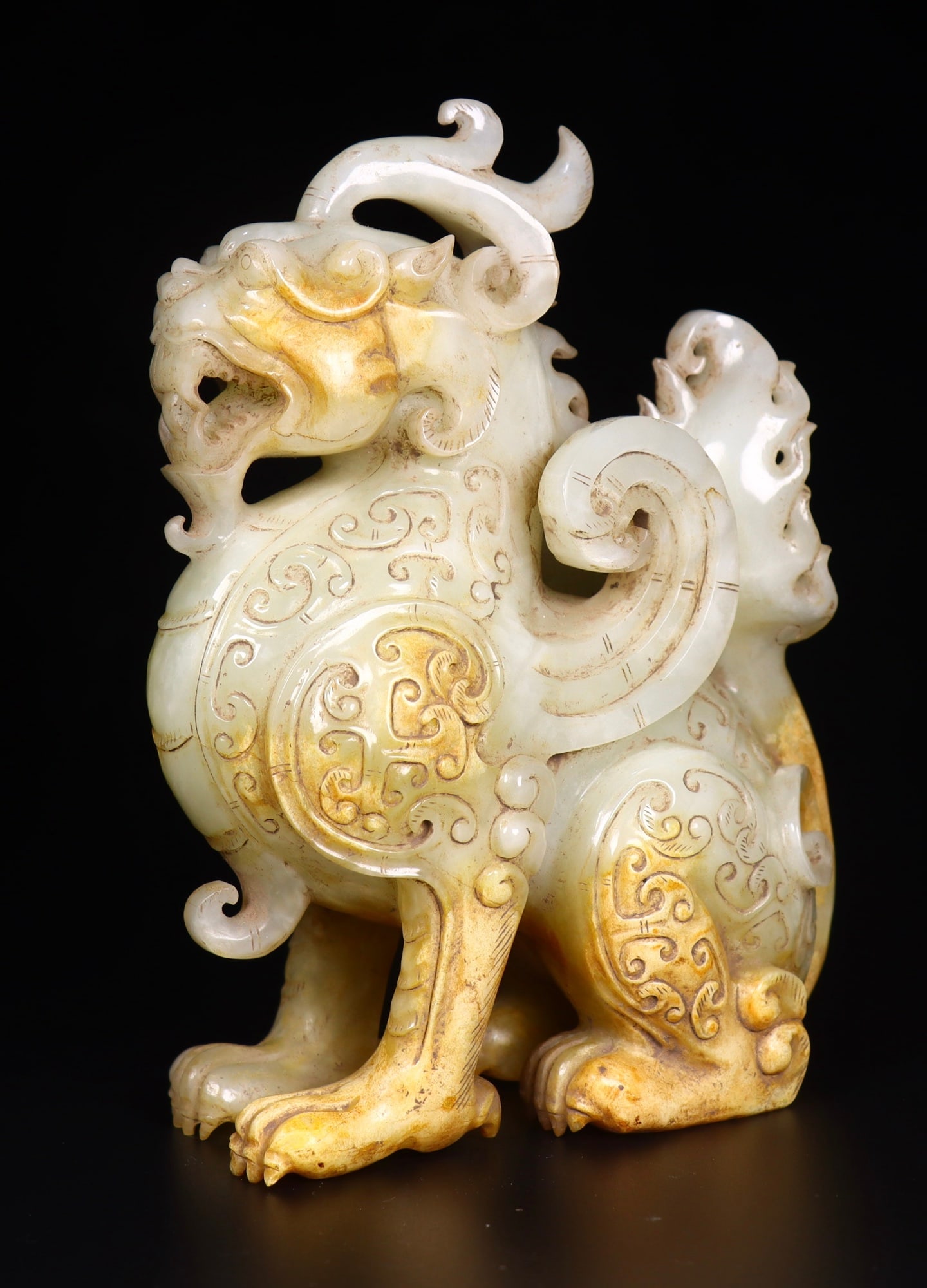 Vintage Hetian Jade Lucky Beast Statue - 2