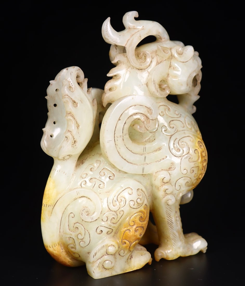 Vintage Hetian Jade Lucky Beast Statue - 4