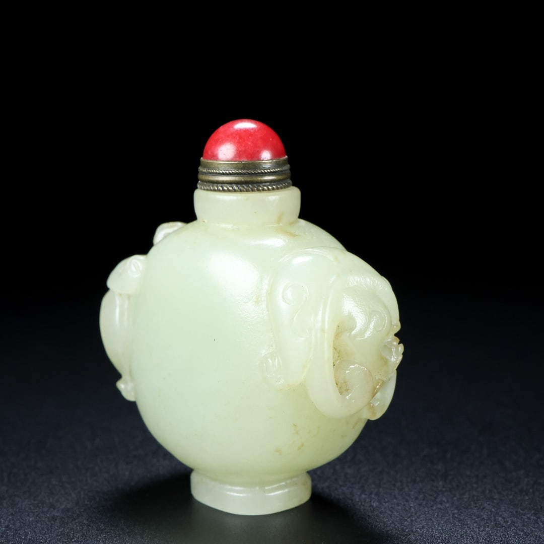 Old Hetian Jade Chi Dragon Snuff Bottle - 4