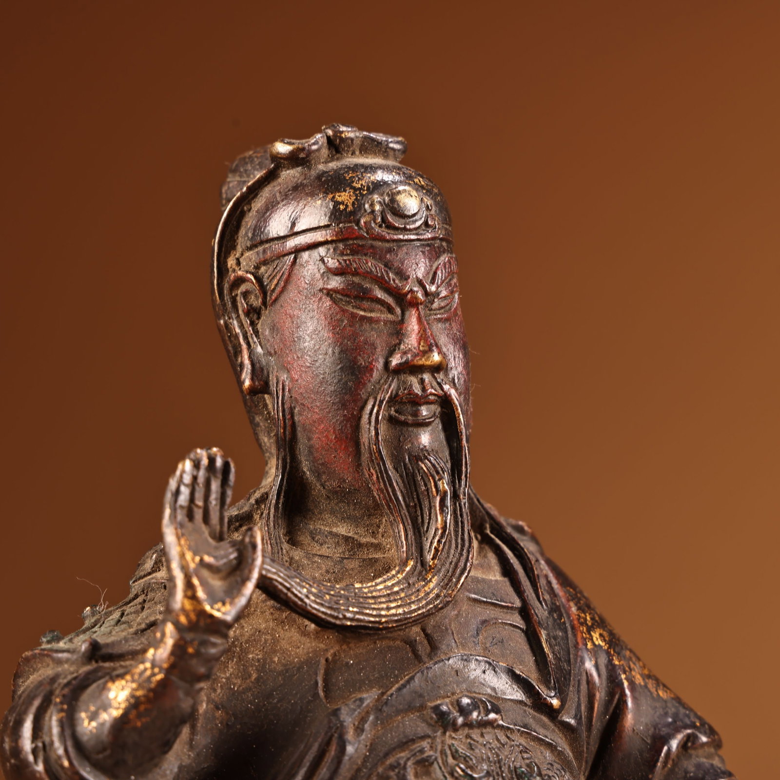 Vintage Bronze Guangong General Statue - 4