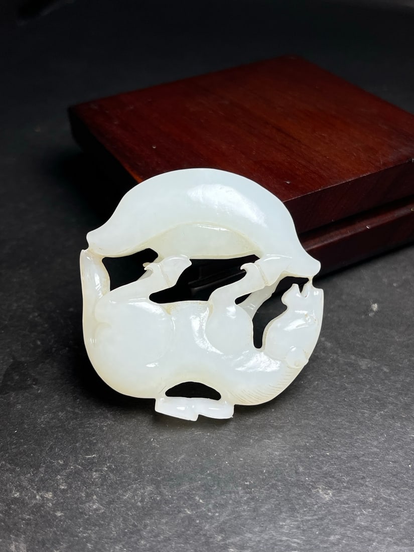 Hetian Jade Hand Carved Fortune Horse Pendant - 3