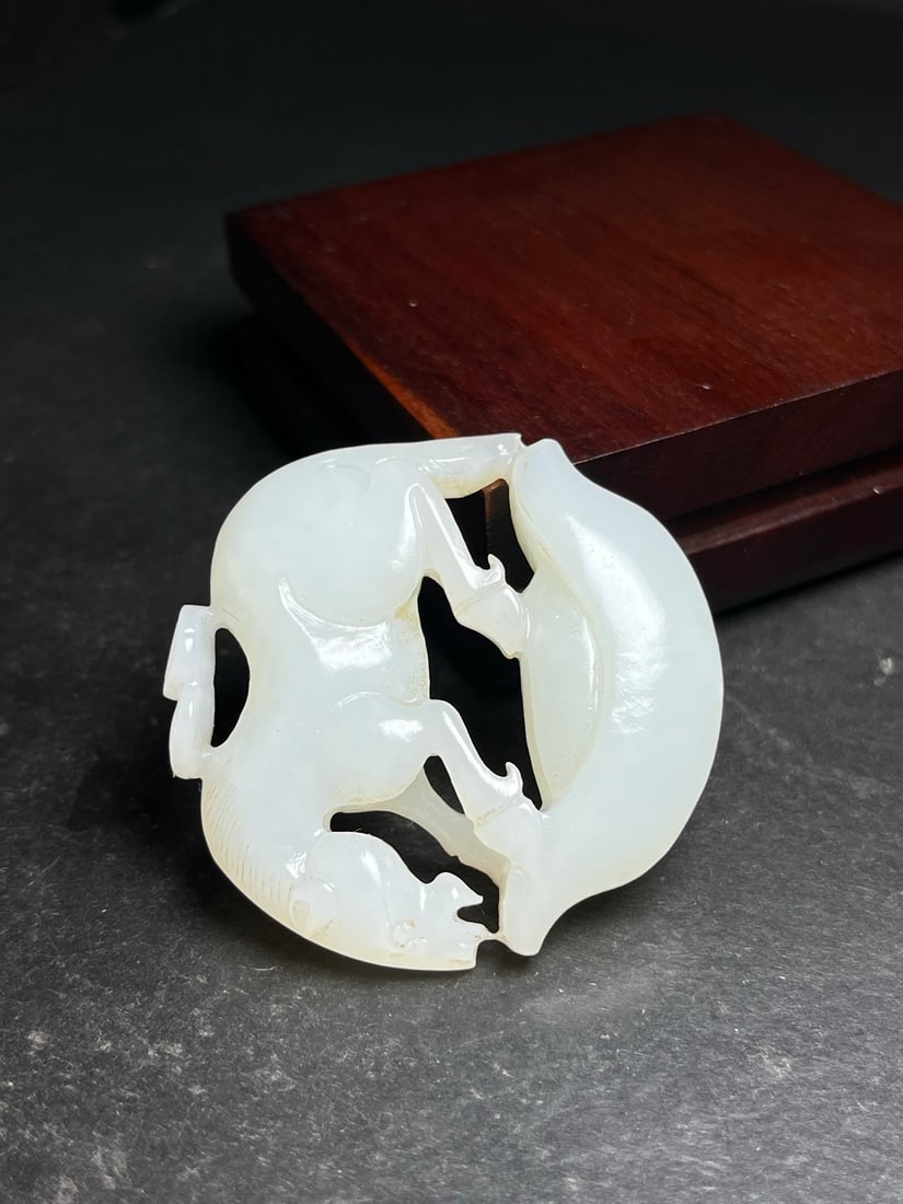 Hetian Jade Hand Carved Fortune Horse Pendant - 4