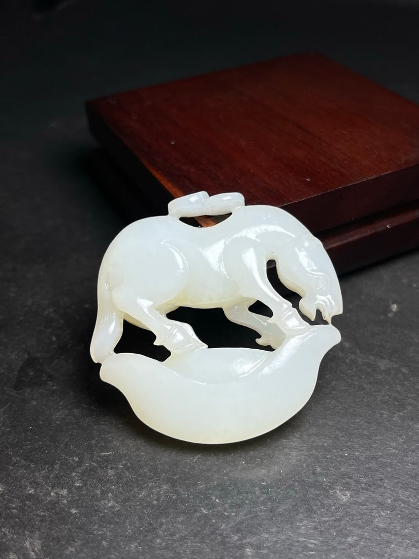 Hetian Jade Hand Carved Fortune Horse Pendant - 5
