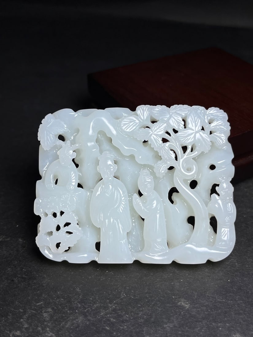 Openwork Hetian Jade Hand Carved Figure Pendant: Title: Openwork Hetian Jade Hand Carved Figure Pendant Origin: Chinese Date/Period: After2000 Materials: Hetian Jade Dimensions: 68x53x10(mm) 2.68x2.09x0.39(inches) Weight 0.15 lbs/68g Reserve:
