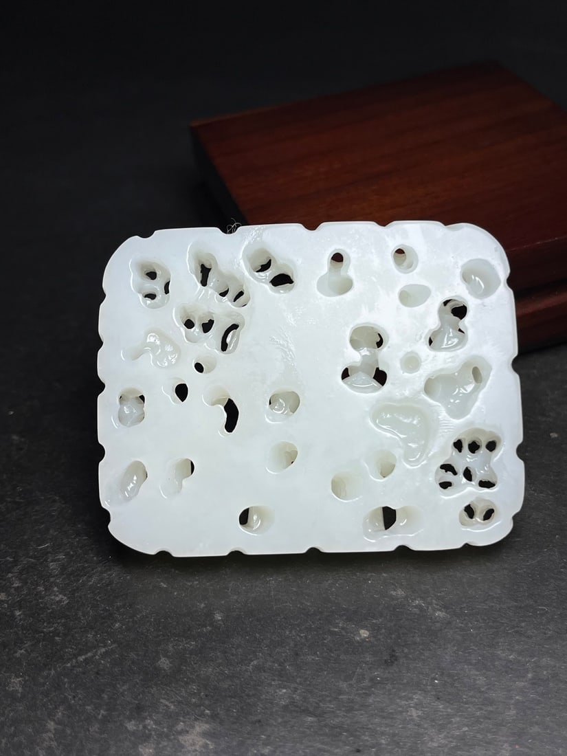 Openwork Hetian Jade Hand Carved Figure Pendant - 4