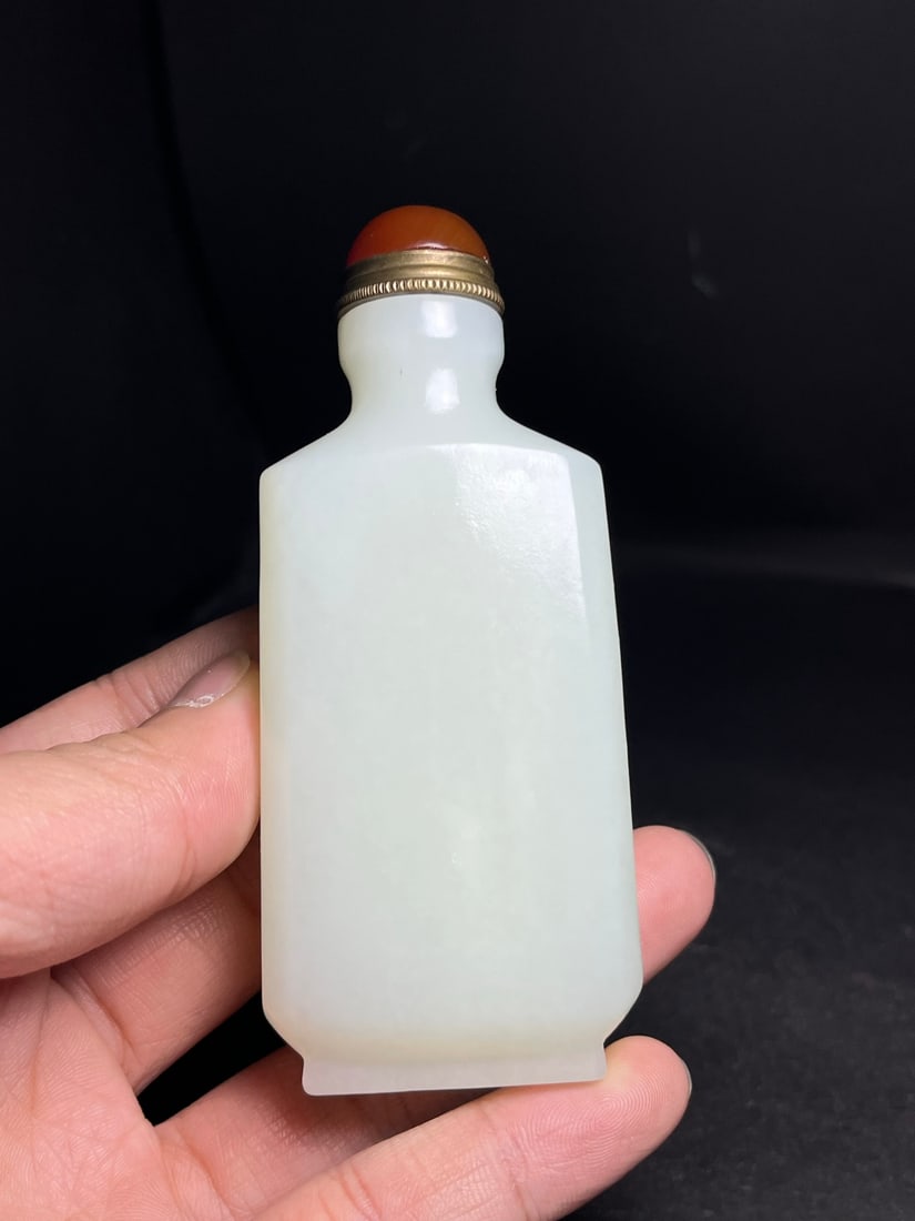 White Hetian Jade Snuff Bottle - 8