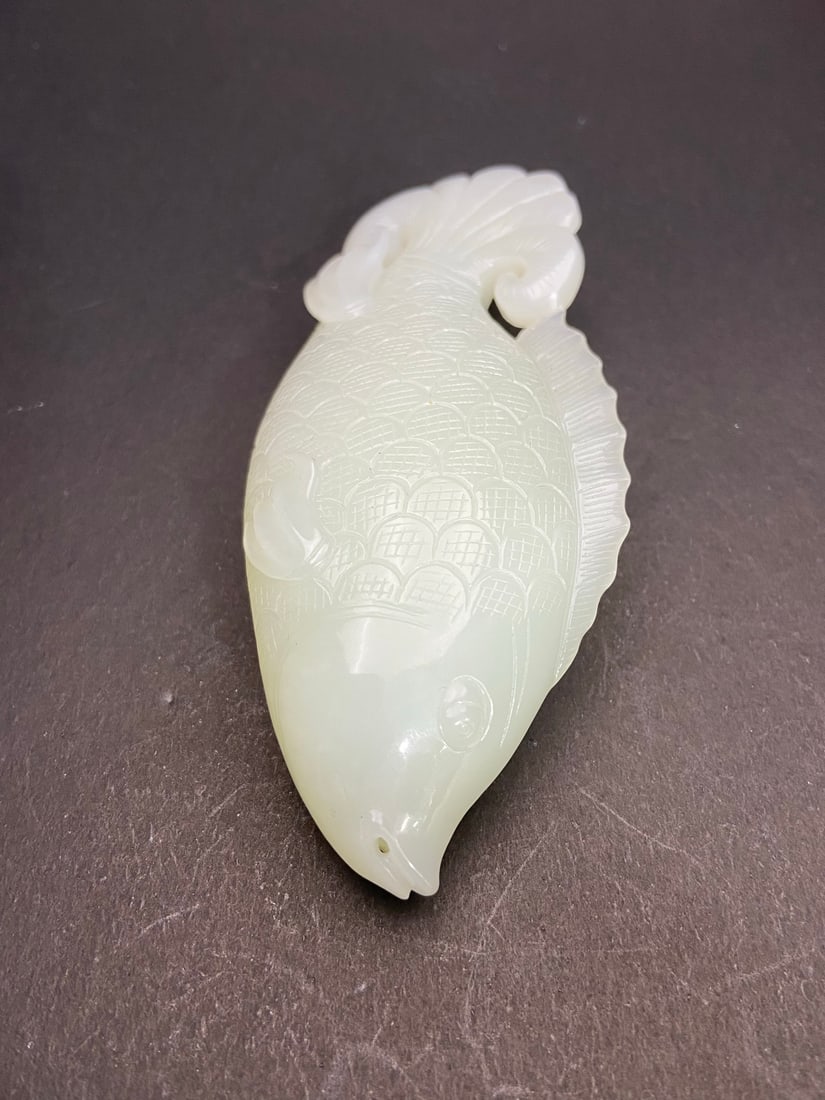 Hetian Jade Hand Carved Fish Pendnat - 7