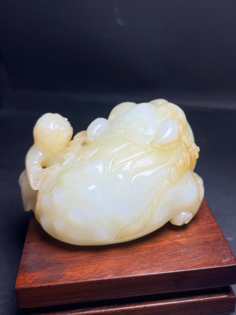 Old Hetian Jade Toad & Liuhai Statue - 4
