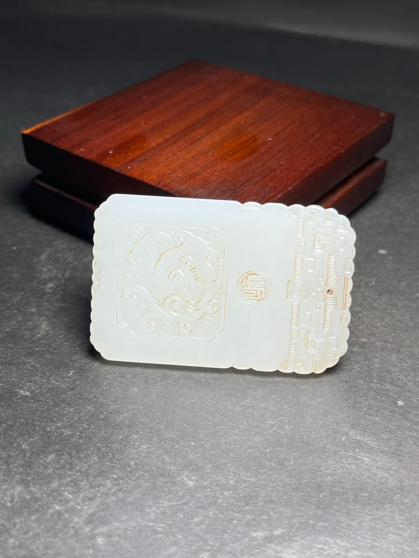 Old Hetian Jade Pendant - Kwan-yin - 5