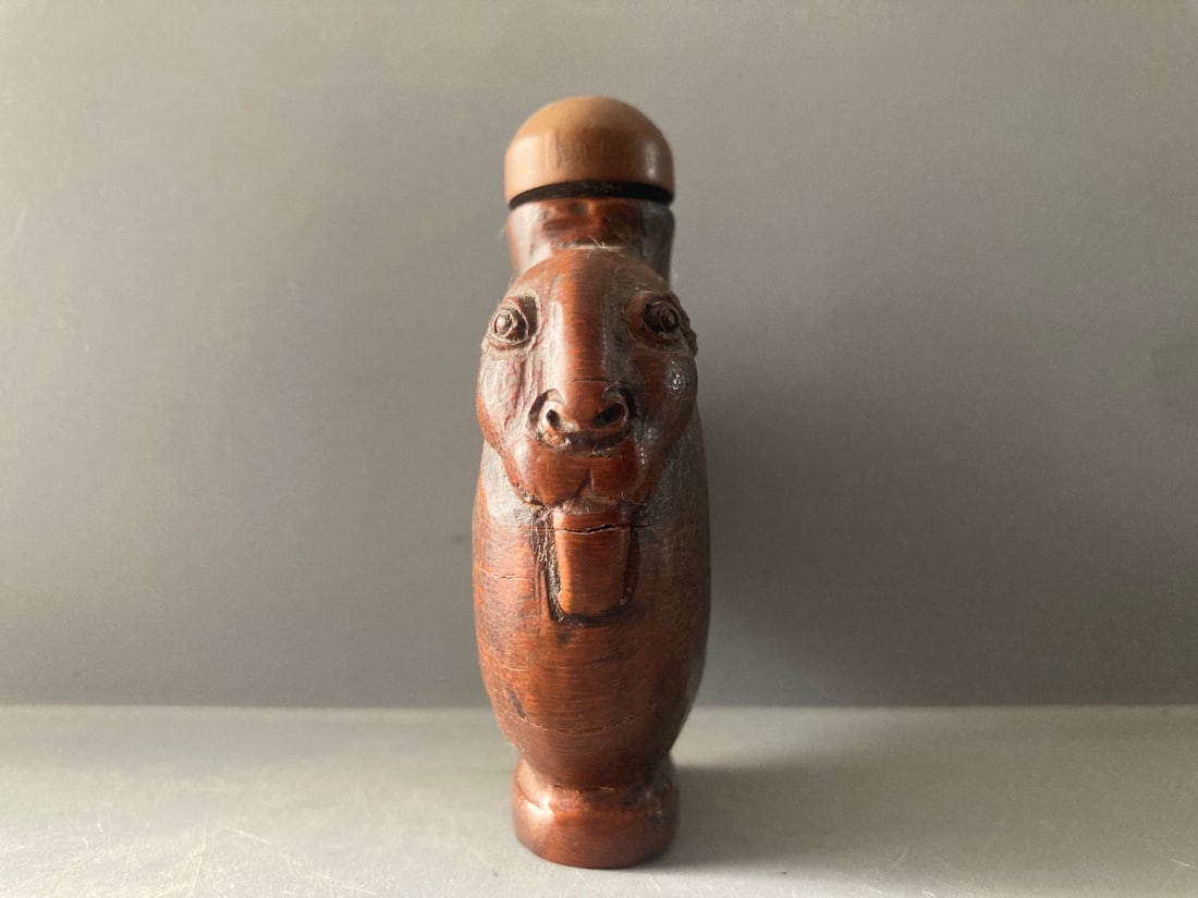 Old Bamboo Sheep Snuff Bottle - 3