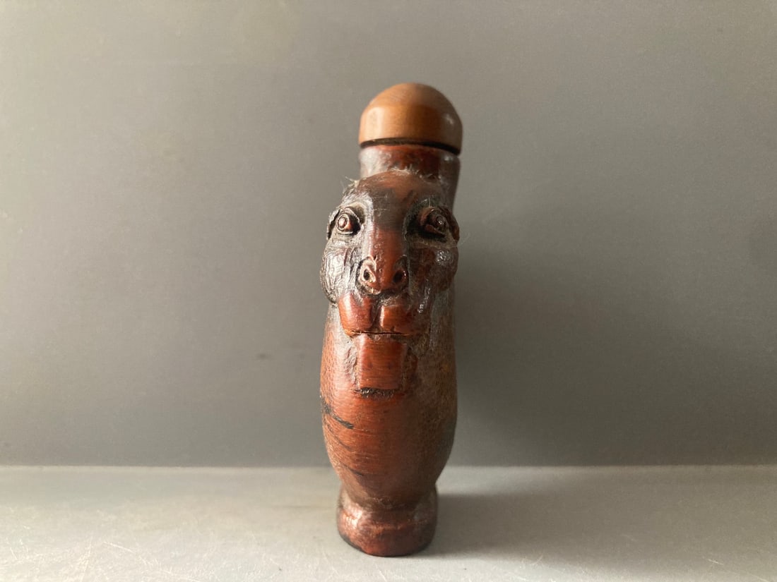Old Bamboo Sheep Snuff Bottle - 5