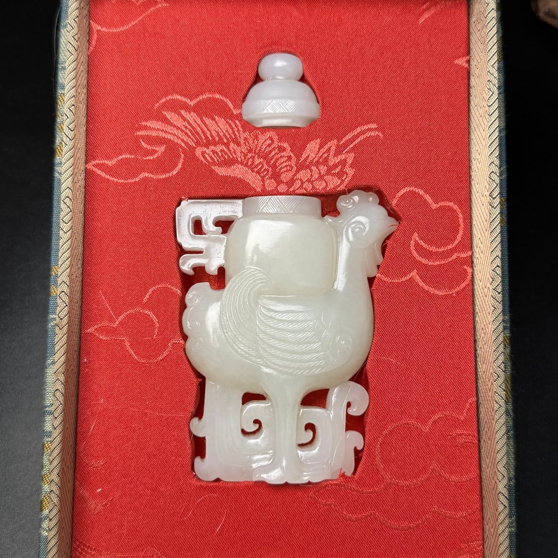 Superb Hetian Jade Phoenix Bottle Vase - 7