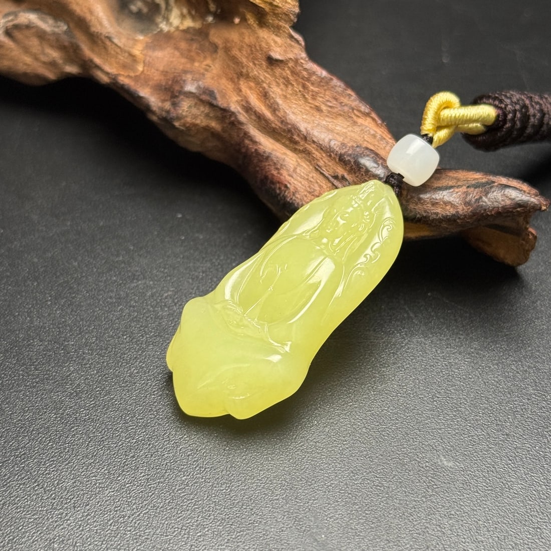 Hetian Jade Hand Carved Kwan-yin Pendant - 4