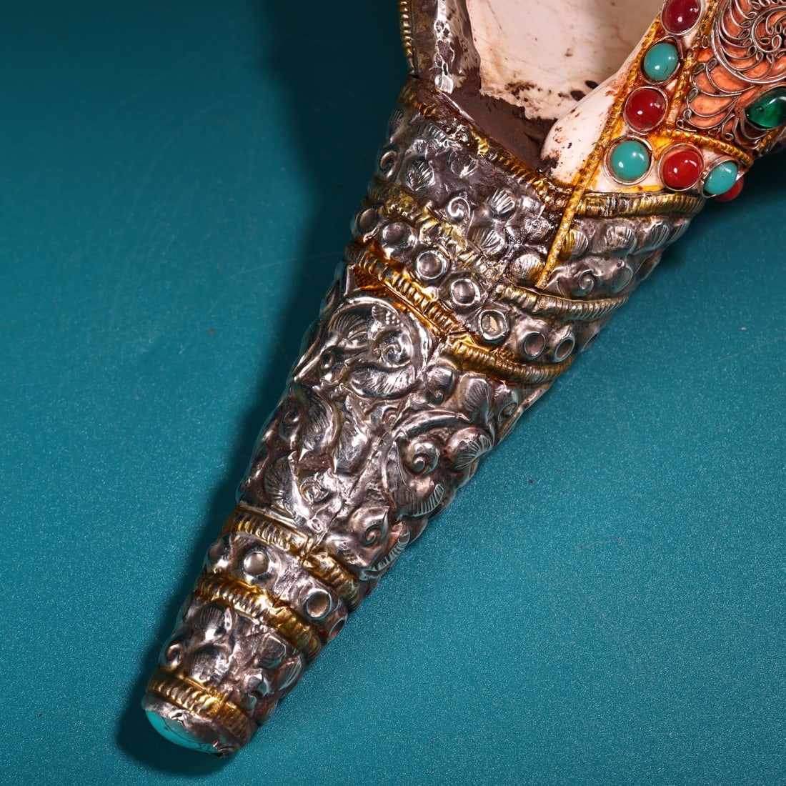 Tibetan Silver Inlay Shell & Gem Statue - 7