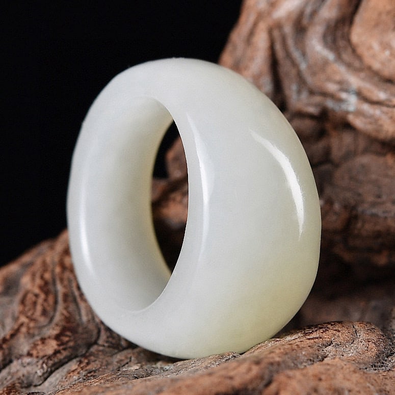 Natural Hetian Jade Hand-Carved Thumb Ring - 2