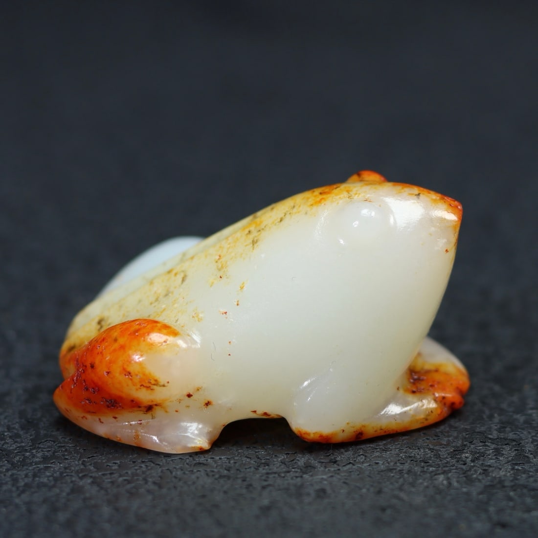 Vintage Hetian Jade Hand-Carved Pendant w Frog - 4