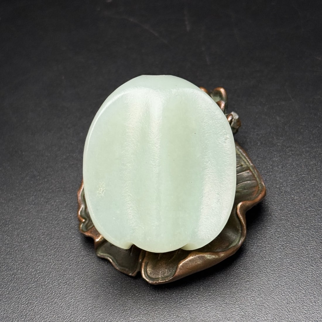 Natural Hetian Jade Hand-Carved Thumb Ring w Cicada - 3