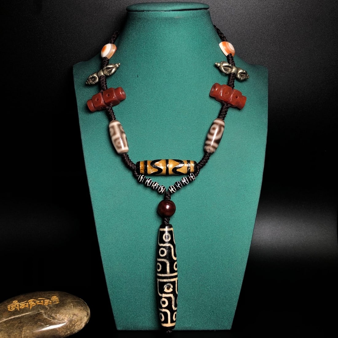 Tibetan 18 Eye DZI Agate Lucky Pendant w Hand Woven Beads Necklace (1 of 9)