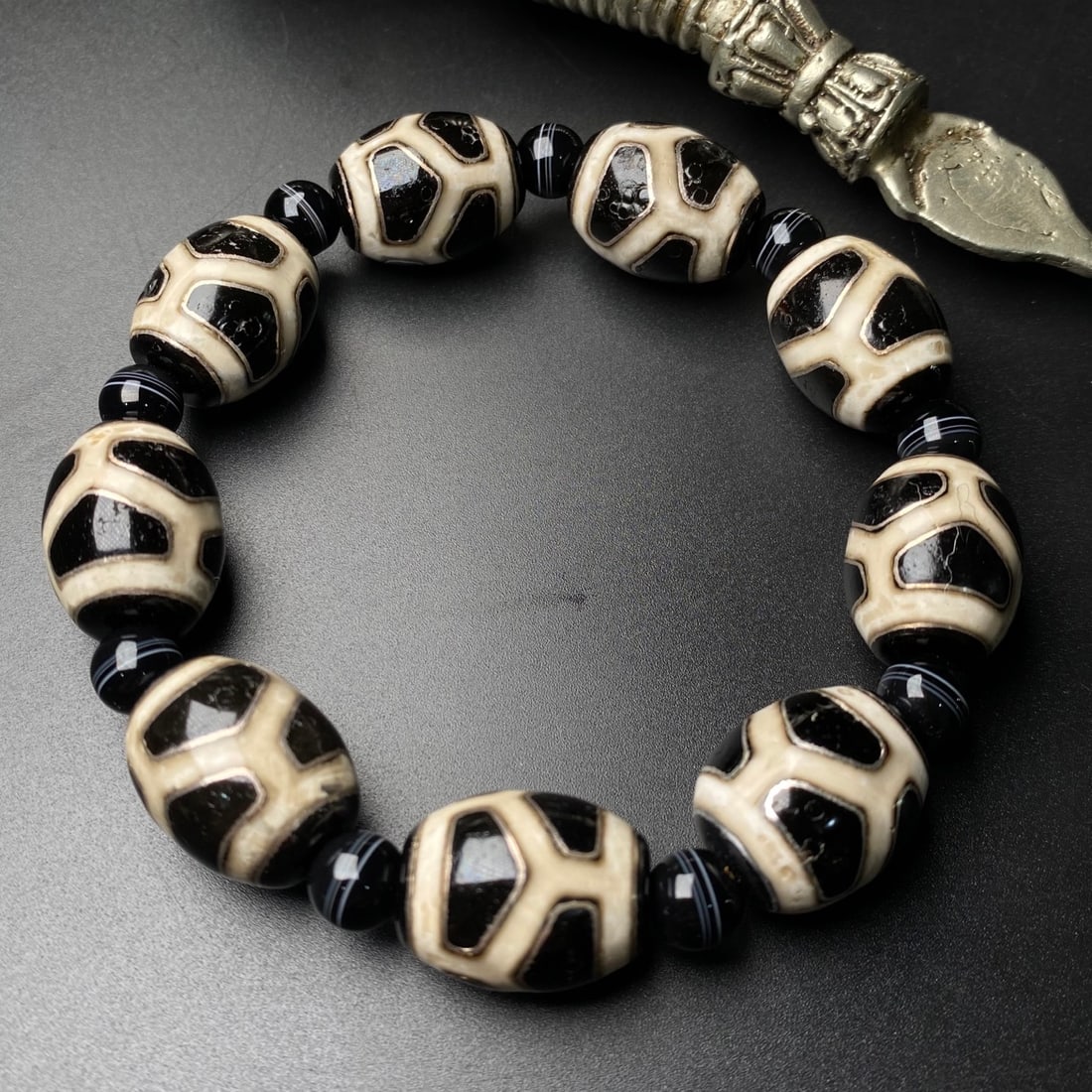 Tibetan DZI Agate Inlay Silver Wires Beads Bracelet - 7