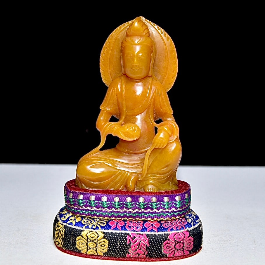 Tianhuang Shoushan Stone Hand-Carved Statue w Kwan-yin (1 of 9)