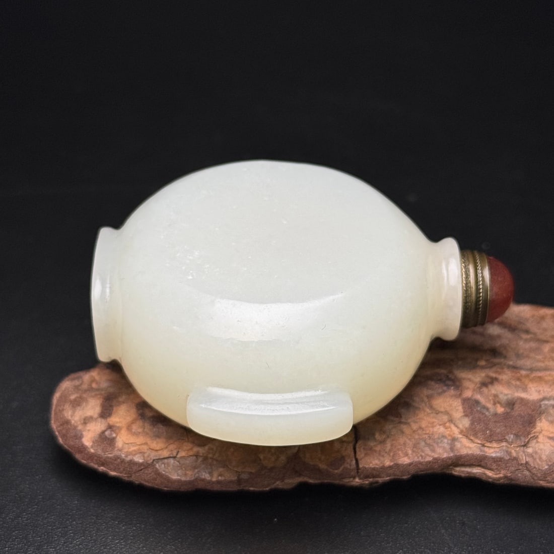 Natural Hetian Jade Snuff Bottle - 4