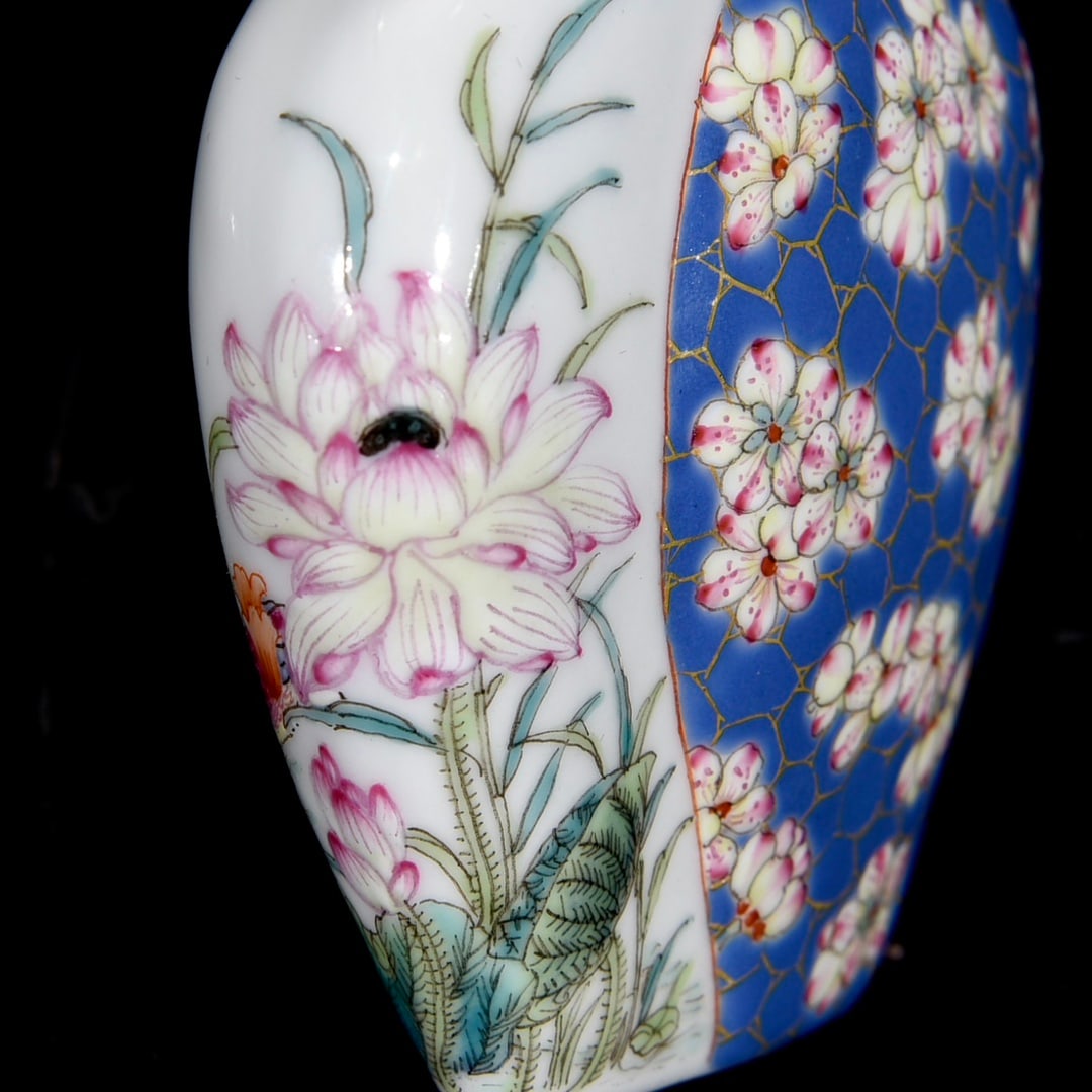 Porcelain Snuff Bottle Gilt Edge Famille Rose w Mandarin Ducks & Lotus Leaf & Lotus Flower - 5