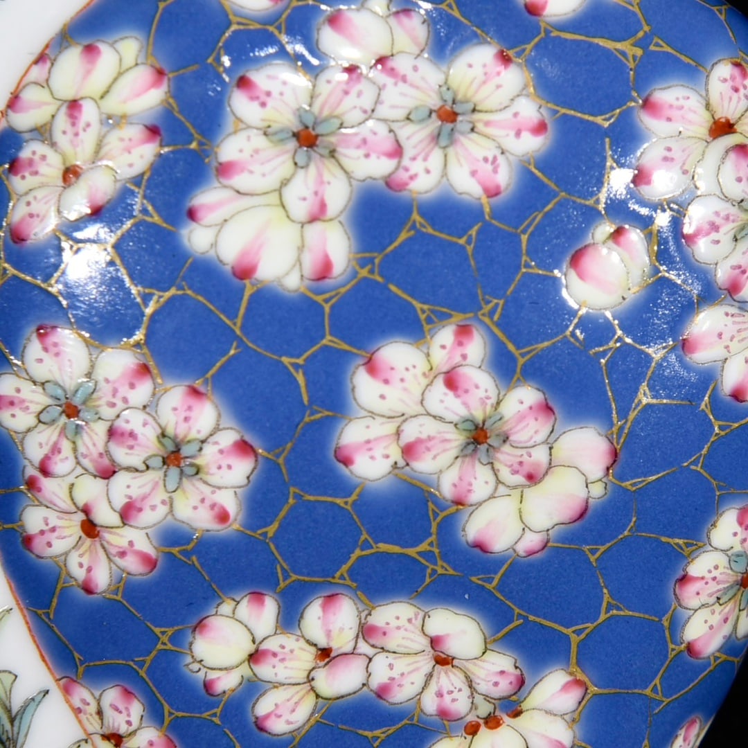 Porcelain Snuff Bottle Gilt Edge Famille Rose w Mandarin Ducks & Lotus Leaf & Lotus Flower - 7