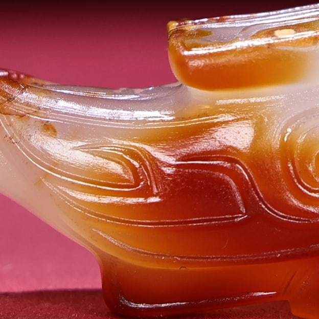 Agate Hand-Carved Pendant w Bird - 2