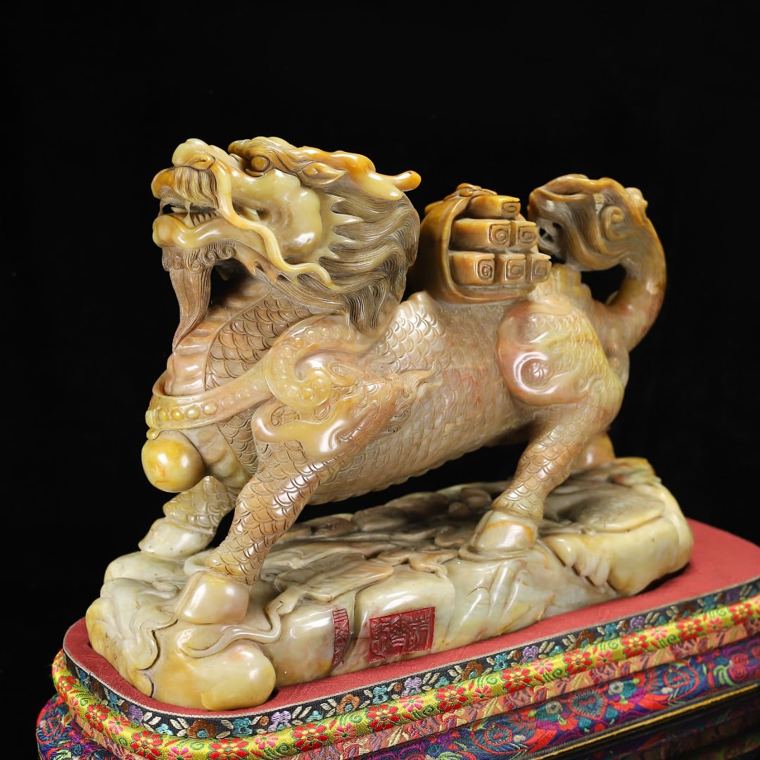 Vintage Tianhuang Shoushan Stone Hand-Carved Divine Beast Statue w Kylin - 6