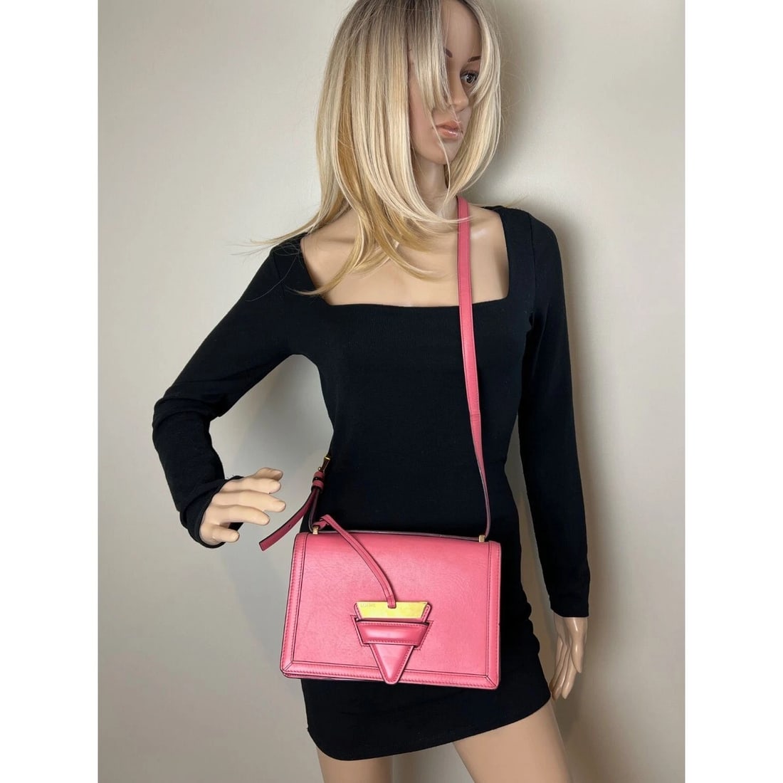 Loewe Medium Barcelona Pink Leather Shoulder Bag - 6